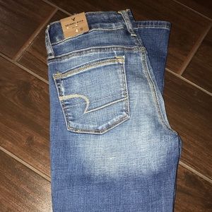American Eagle skinny Kick Jeans